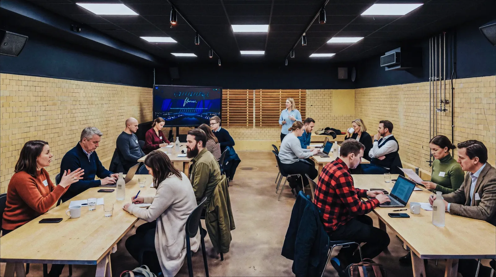 A meeting under way in Kellohalli’s main room.